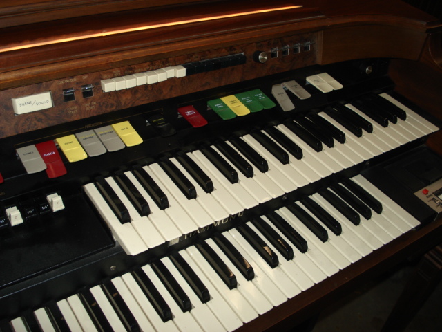 Hammond VIntage Drawbar Organ with A two Speed Leslie & B 3 Owners 