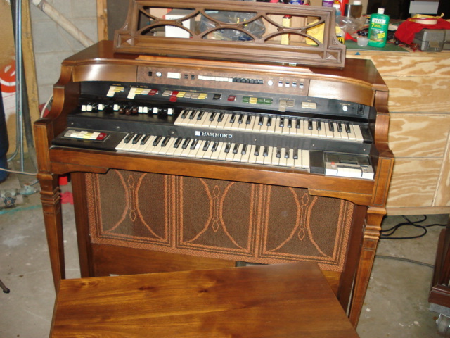 Hammond VIntage Drawbar Organ with A two Speed Leslie & B 3 Owners 